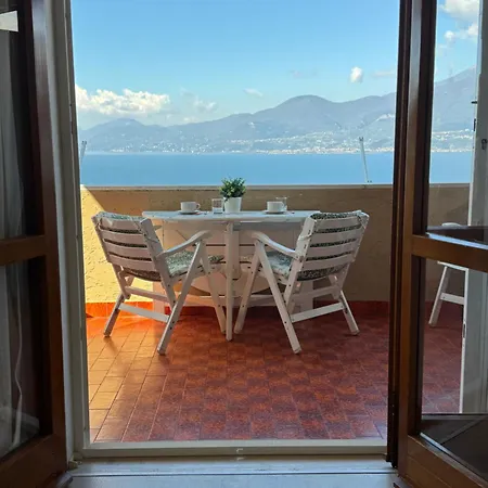 Chiara * Torri Del Benaco